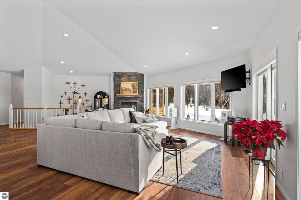 Image 14 of property listing at 9065 Windigo Trail, Alden, MI 49612