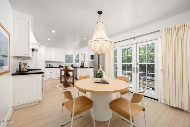 1200 Fernside Drive, La Canada Flintridge, CA 91011