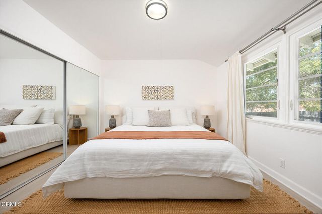 1200 Fernside Drive, La Canada Flintridge, CA 91011
