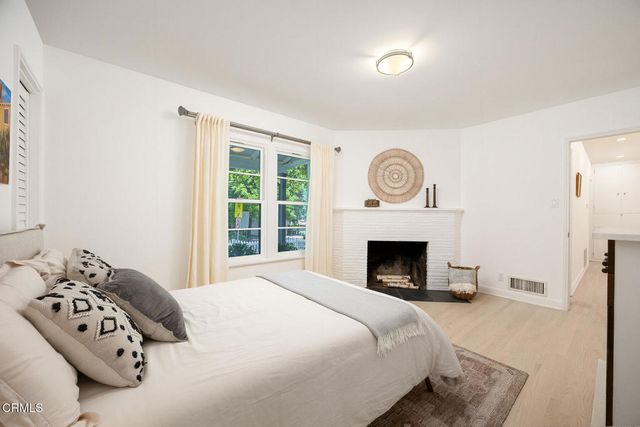 1200 Fernside Drive, La Canada Flintridge, CA 91011