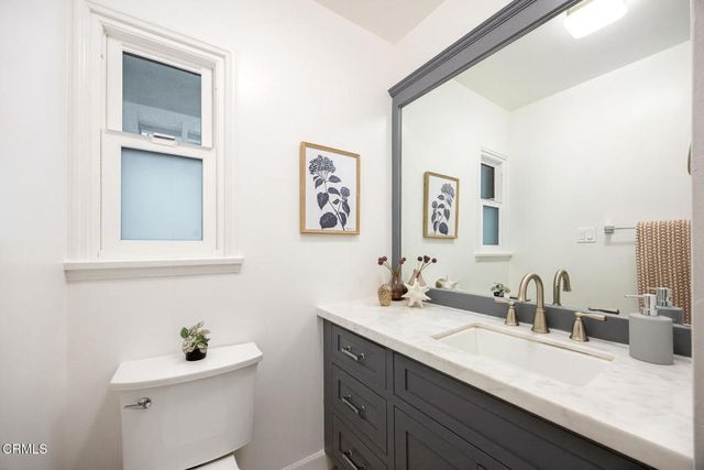 1200 Fernside Drive, La Canada Flintridge, CA 91011