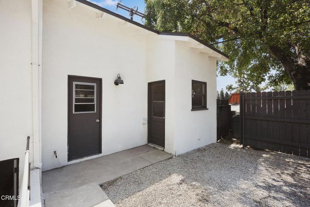 1200 Fernside Drive, La Canada Flintridge, CA 91011