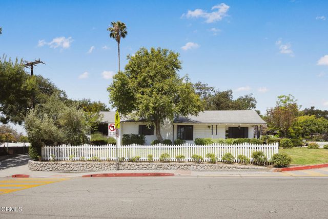 1200 Fernside Drive, La Canada Flintridge, CA 91011