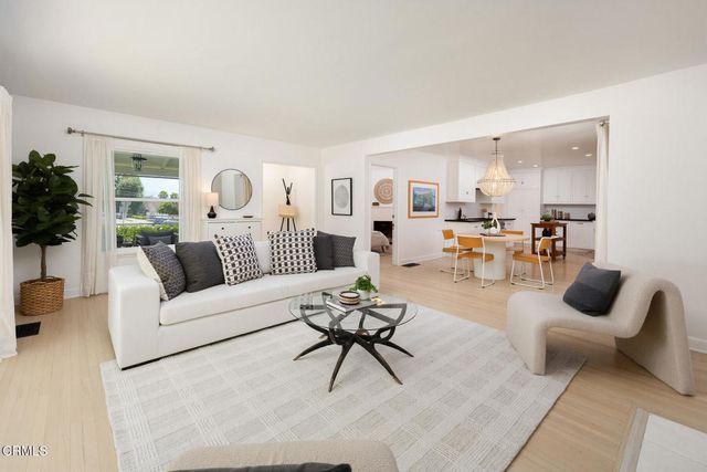 1200 Fernside Drive, La Canada Flintridge, CA 91011