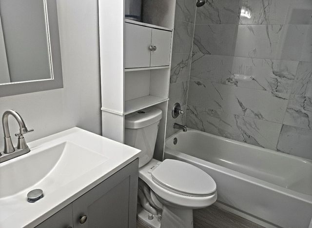 8205 SW 12th Place, North Lauderdale, FL 33068