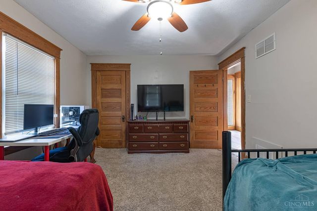 215 Monroe Street, Middletown, OH 45042