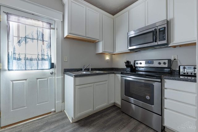 215 Monroe Street, Middletown, OH 45042