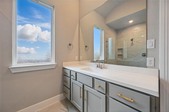 2236 Emerald Drive, Waxahachie, TX 75167