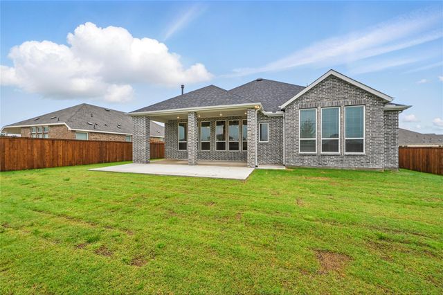 2236 Emerald Drive, Waxahachie, TX 75167
