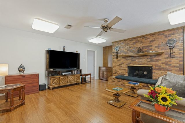 3005 Coronado Street, Irving, TX 75062