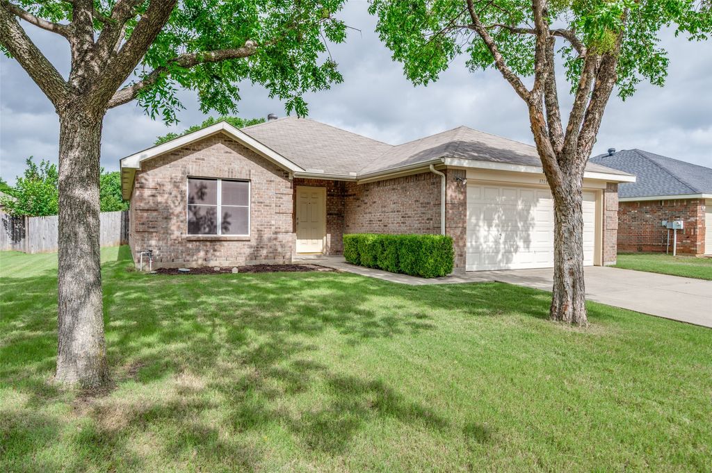 3705 Hermalinda Drive, Denton, TX 76207