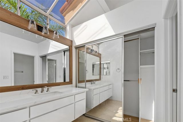 19 Stream Street, Laguna Niguel, CA 92677