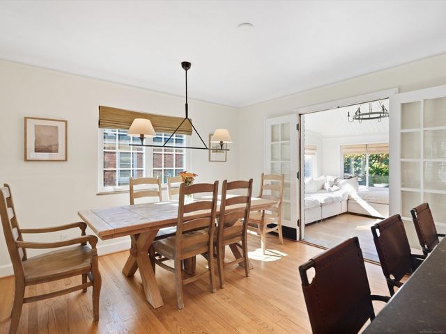 1259 Grayton, Grosse Pointe Park, MI 48230