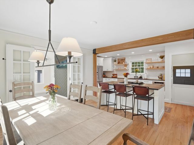 1259 Grayton, Grosse Pointe Park, MI 48230