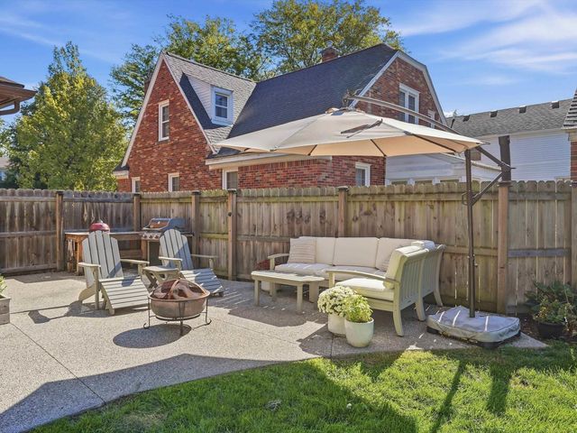 1259 Grayton, Grosse Pointe Park, MI 48230