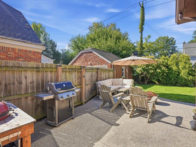 1259 Grayton, Grosse Pointe Park, MI 48230