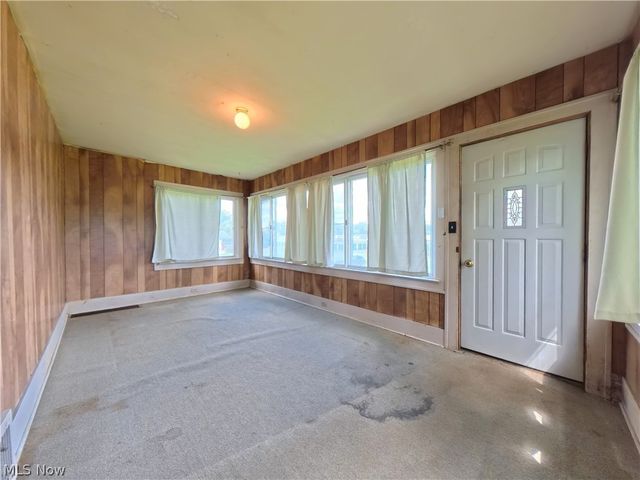 1272 Shanafelt Avenue, Springfield, OH 44312