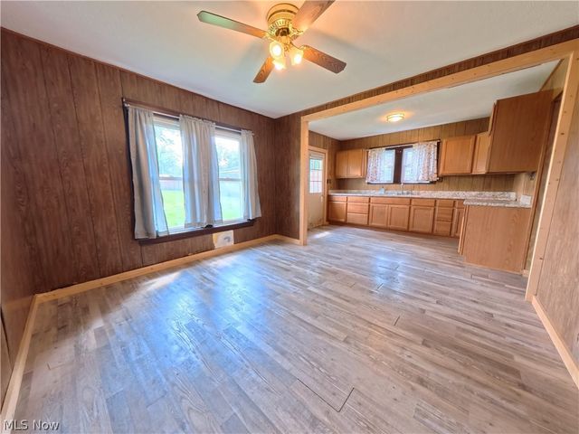 1272 Shanafelt Avenue, Springfield, OH 44312