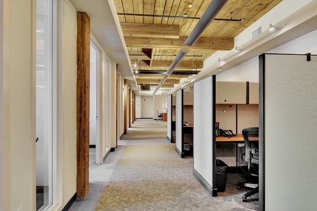 77 Rumford Ave, Waltham, MA 02453