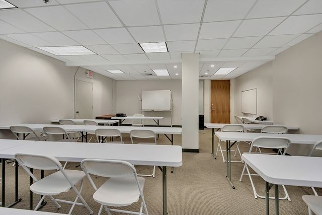 77 Rumford Ave, Waltham, MA 02453