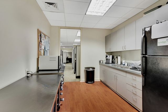 77 Rumford Ave, Waltham, MA 02453