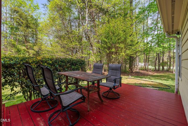 105 Walter Hagen Drive, Mebane, NC 27302