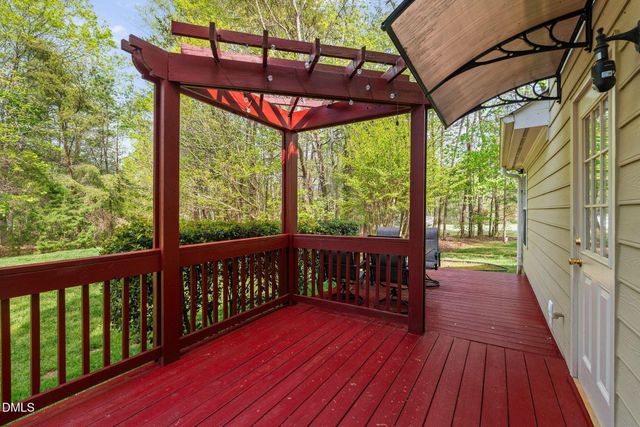 105 Walter Hagen Drive, Mebane, NC 27302