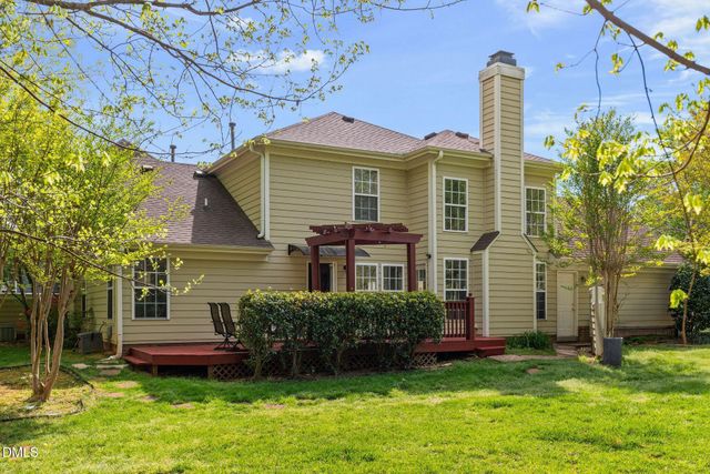 105 Walter Hagen Drive, Mebane, NC 27302