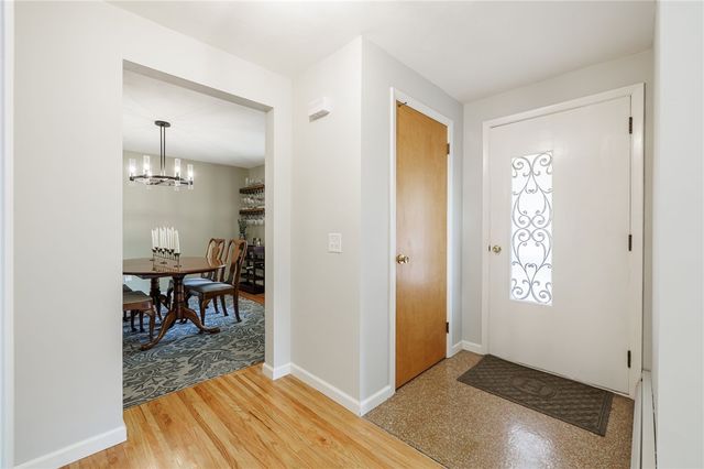 26 Astronaut Drive, Irondequoit, NY 14609