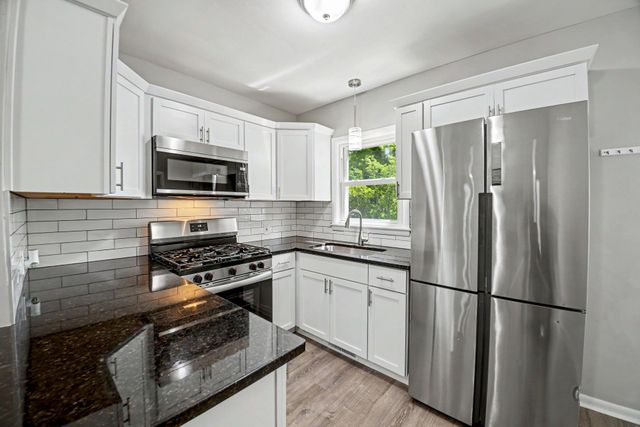 666 3rd Avenue NW, New Brighton, MN 55112