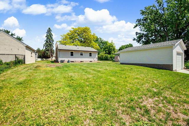 666 3rd Avenue NW, New Brighton, MN 55112