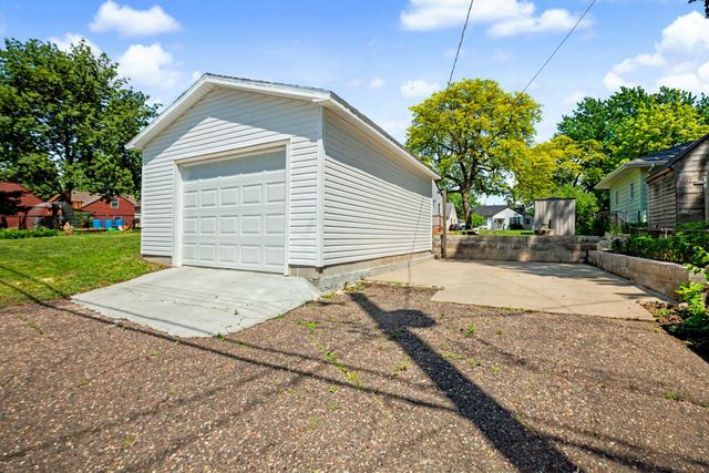 666 3rd Avenue NW, New Brighton, MN 55112