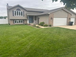 6713 Silver Cloud Drive, Portage, IN 46368