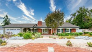 1192 Foothill Boulevard, Santa Ana, CA 92705