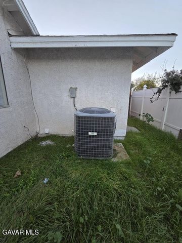 37422 Morning Circle, Palmdale, CA 93550