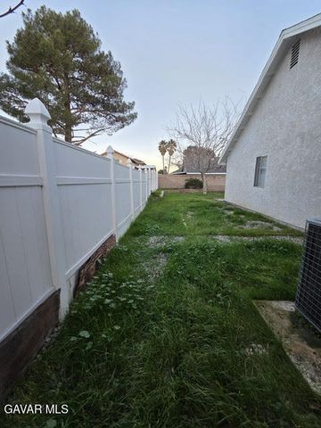 37422 Morning Circle, Palmdale, CA 93550