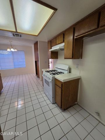 37422 Morning Circle, Palmdale, CA 93550