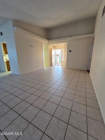 37422 Morning Circle, Palmdale, CA 93550