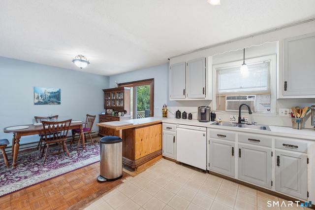 1064 Jerome Avenue, Bristol, CT 06010