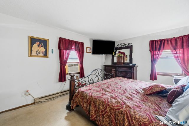 1064 Jerome Avenue, Bristol, CT 06010