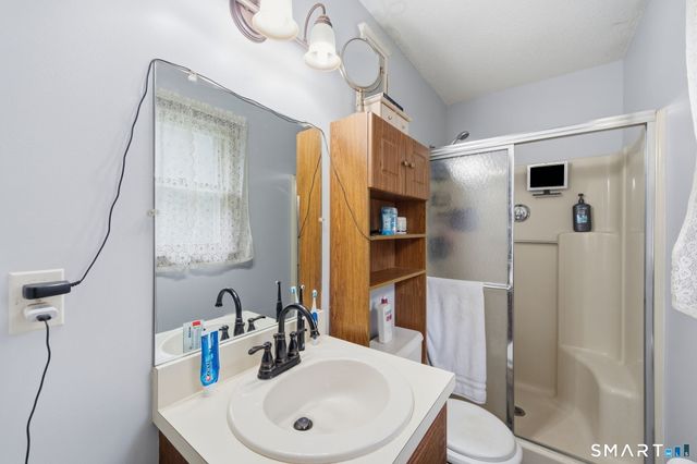 1064 Jerome Avenue, Bristol, CT 06010