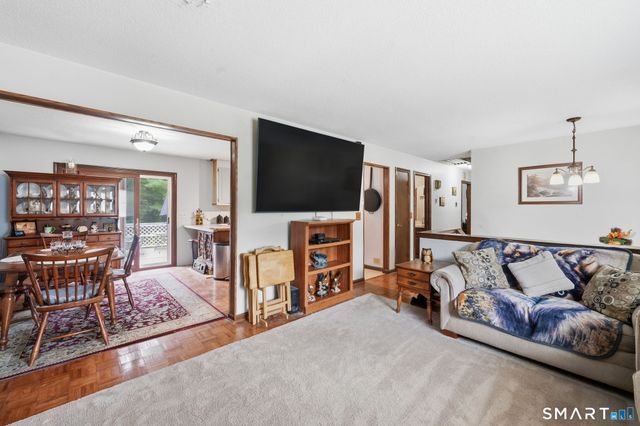 1064 Jerome Avenue, Bristol, CT 06010