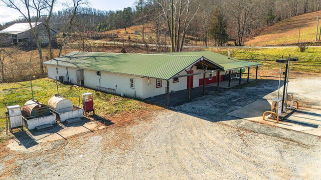 40 Hidden Treasure Lane, Vanceburg, KY 41179