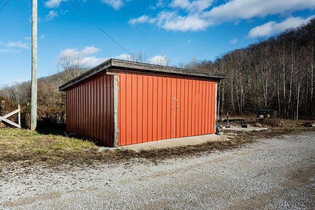 40 Hidden Treasure Lane, Vanceburg, KY 41179