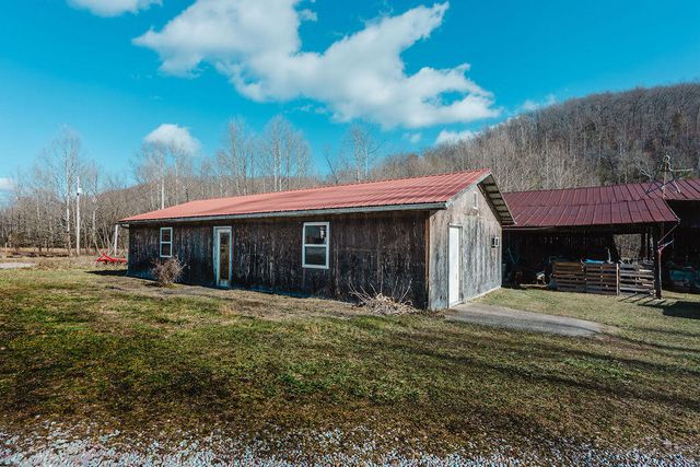 40 Hidden Treasure Lane, Vanceburg, KY 41179