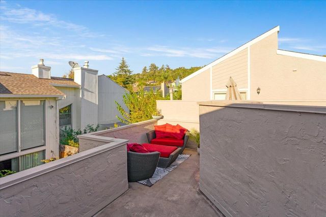 2127 Penasquitas Drive, Aptos, CA 95003