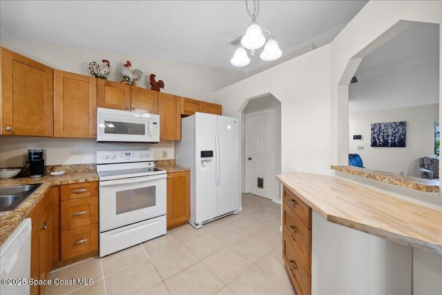 1708 Nanton Street NW, Palm Bay, FL 32907