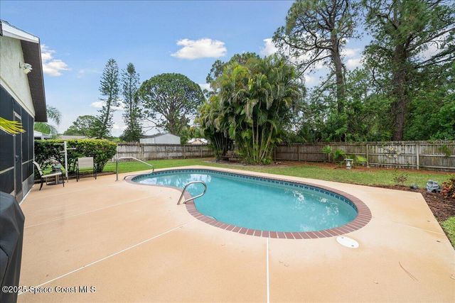 1708 Nanton Street NW, Palm Bay, FL 32907