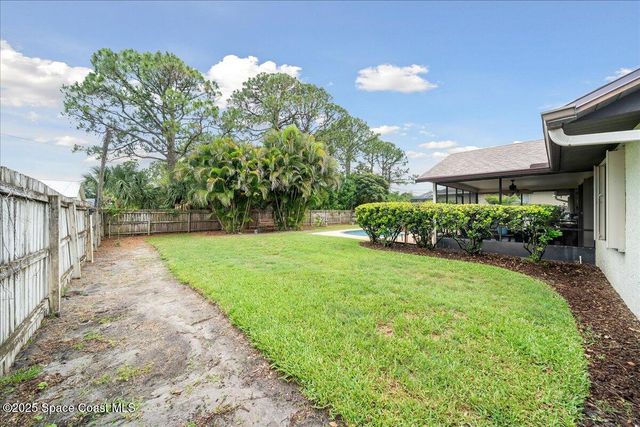 1708 Nanton Street NW, Palm Bay, FL 32907