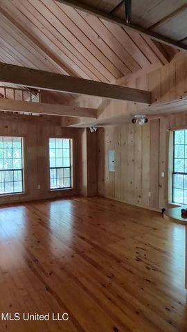 110 Rosenbaum Drive, Poplarville, MS 39470